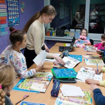 Vlada Fedorchenko, a 24-year-old English teacher and social volunteer, at the English lesson with her students in Poltava, Ukraine, on November 6, 2022. The picture was taken after the Russia-Ukraine conflict started. (Lidiia Onischenko/ Easy English Poltava School)